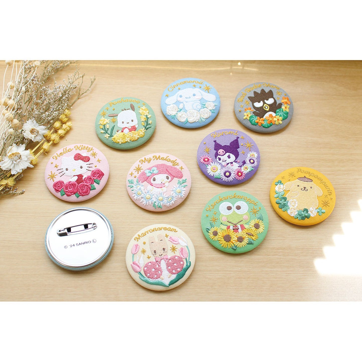 Sanrio | Sanrio Flower Language Trading Embroidery Can Badge (12 Types)
