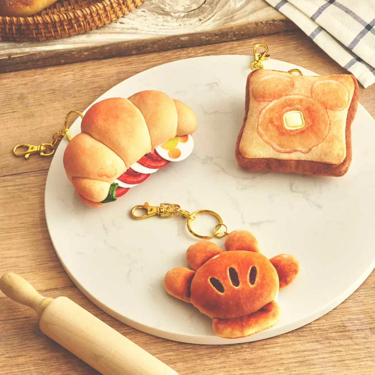 Disney | MICKEY'S BAKERY - Mickey Stuffed Animal Keychain Cream Bun