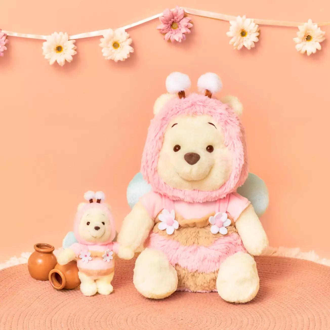 Disney | Honey Day Plush Keychain - Winnie the Pooh Pink
