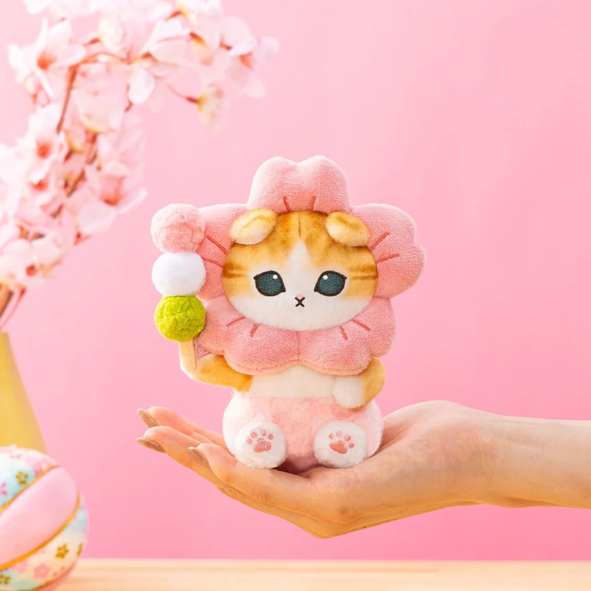 Mofusand | Mofusand Flowers Are Better Than Rice Cakes Cat Mascot