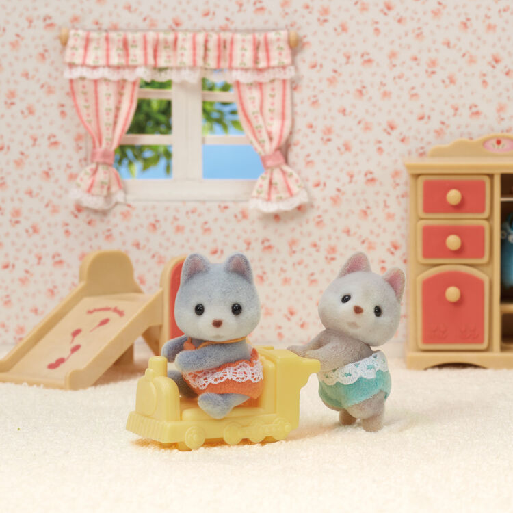 Sylvanian Families | Twins Baby Doll Figure - Husky