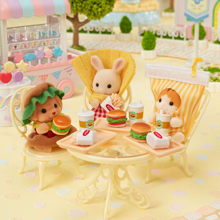 Sylvanian Families | Baby Trio Set - Hamburger Doll Figure