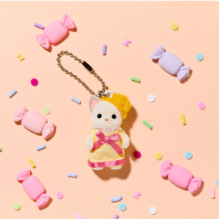 Sylvanian Families | Keychain Chihuahua (Kiiro's Dress)