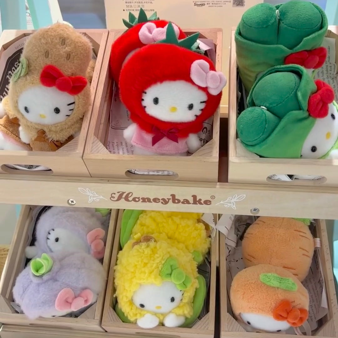 Sanrio CHN | Hello Kitty Delicious As Always Ita-bag Mascot Peanut