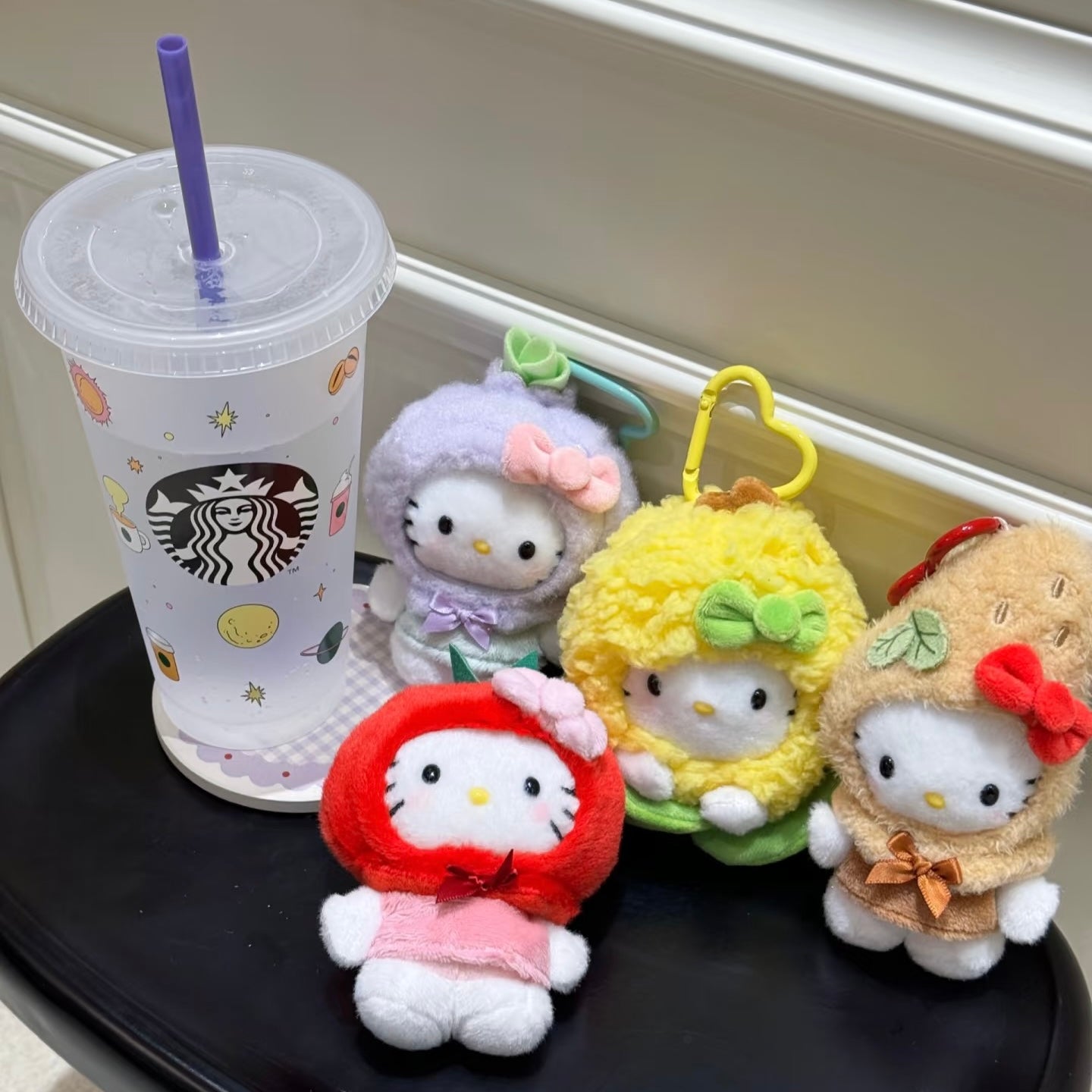 Sanrio CHN | Hello Kitty Delicious As Always Ita-bag Mascot Peanut