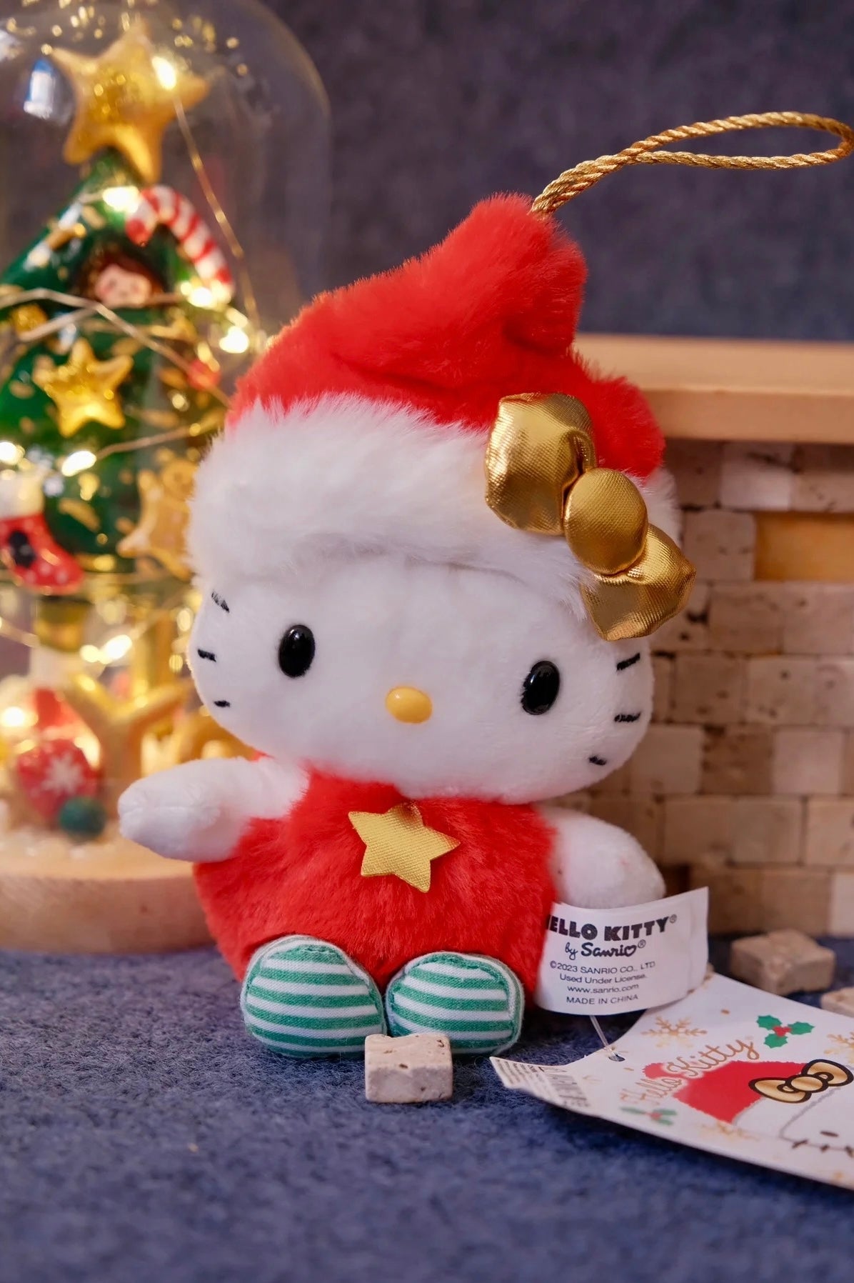 Sanrio US | Hello Kitty Christmas | Hello Kitty Santa Mascot Holder - Pink