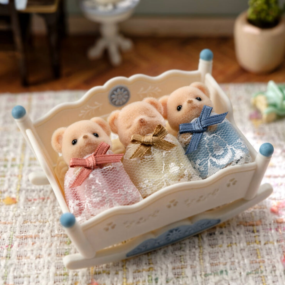 Sylvanian Families | Baby Trio Set - Biscuit Bear Mitsugo-chan Healthy Baby Figures