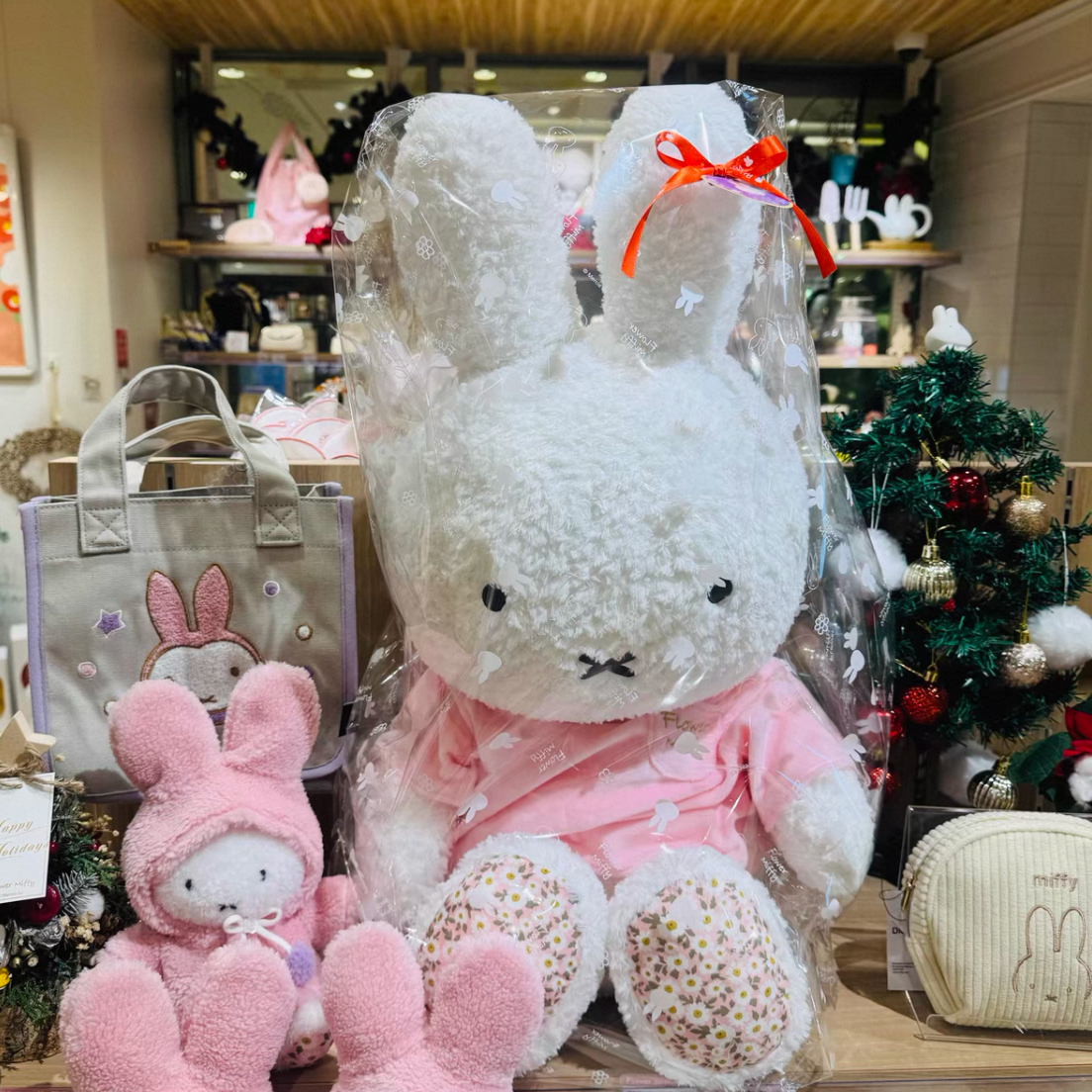 Miffy | Flower Miffy Fluffy Plush - Pink