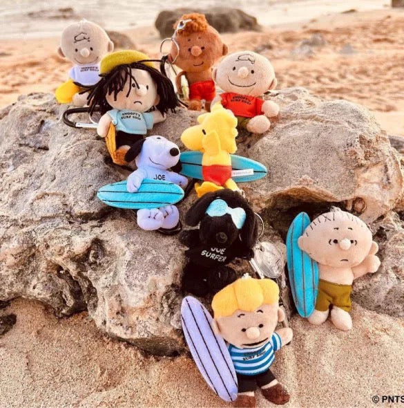 PEANUTS | SNOOPY'S SURF SHOP | Surf Mascot Snap Ring With Carabiner - FRANKLIN