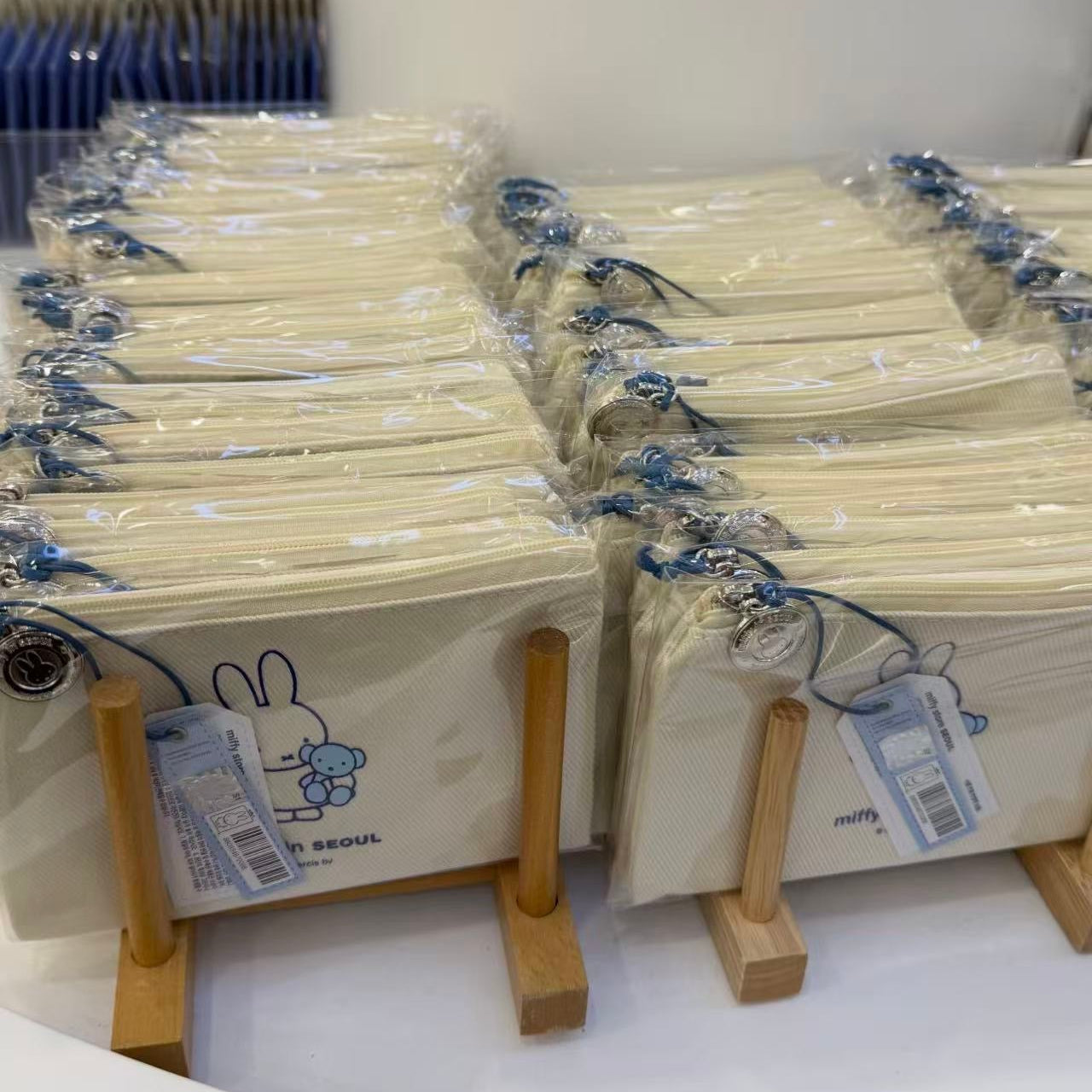 Miffy Korea | Miffy in Seoul Denim Edition Pouch