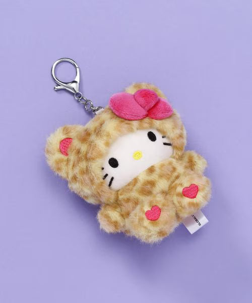 Sanrio | HELLO KITTY x GLOBAL WORK Mascot Charm - 05 Pineapple