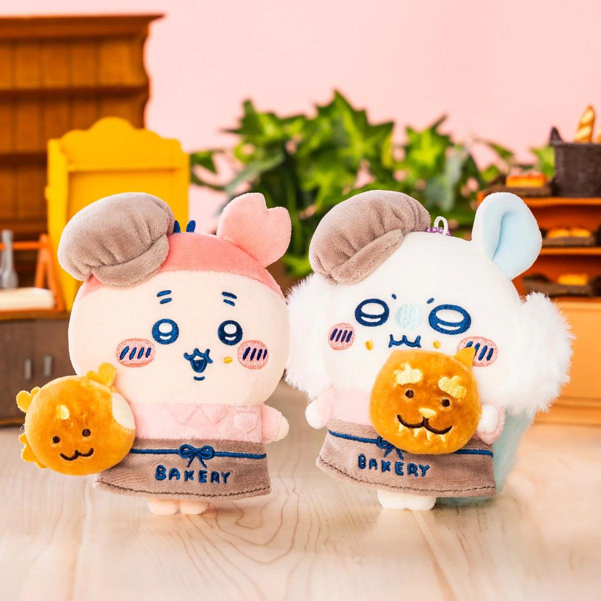 Chiikawa | 'Chiikawa Bakery Staff Mascot - 04 Momonga