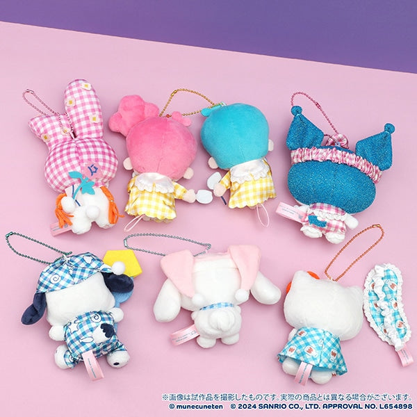 Sanrio | Heart-Pounding Exhibition | REOspikee × Hello Kitty Plush Keychain