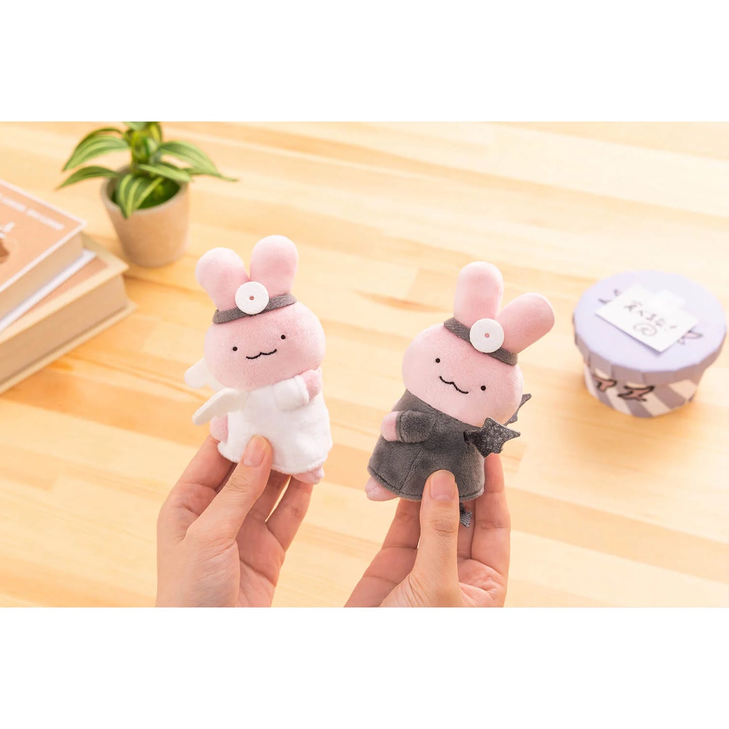 White Tiger and Black Tiger Petit Mascot - Devilish Doctor Rabbit