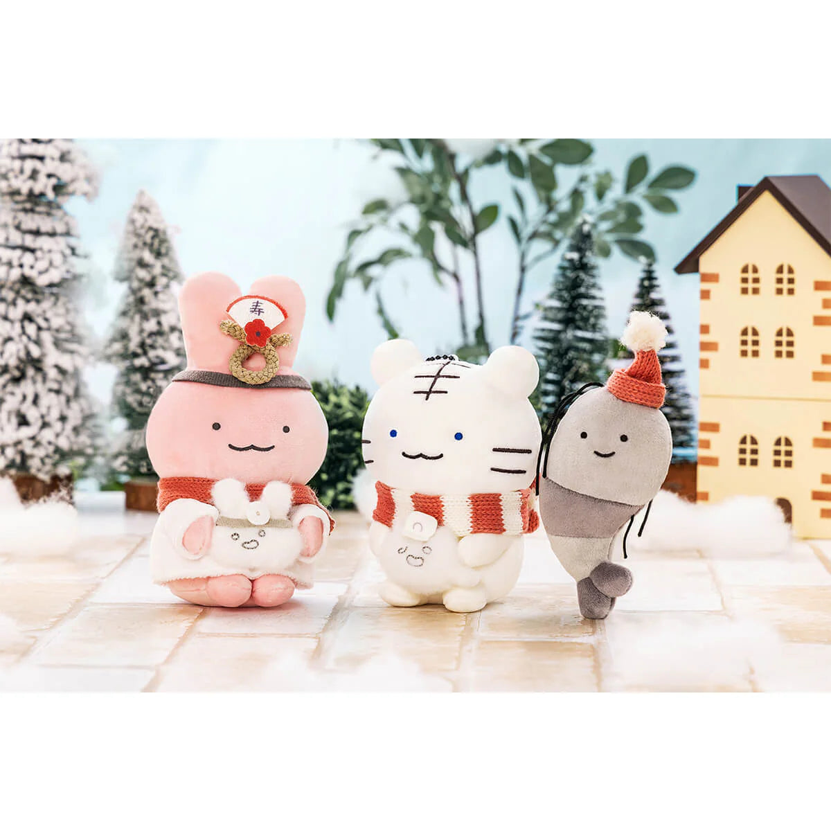 White Tiger and Black Tiger Good Friends Snow Play Plush Mascot Keychain - Black Tiger