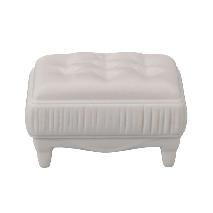 Sylvanian Families | Doll Figure - Happy Birthday Flare Strawberry Cake Dress