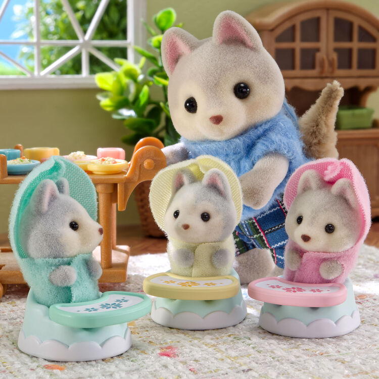 Sylvanian Families | Baby Chair Set - Husky Mitsugo-chan Doll Figure