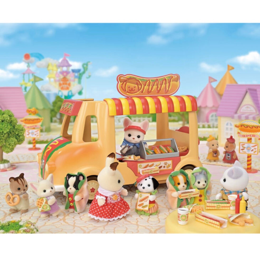 Sylvanian Families | Furniture and Doll Set -  It’s Freshly Made! Hotdog Wagon