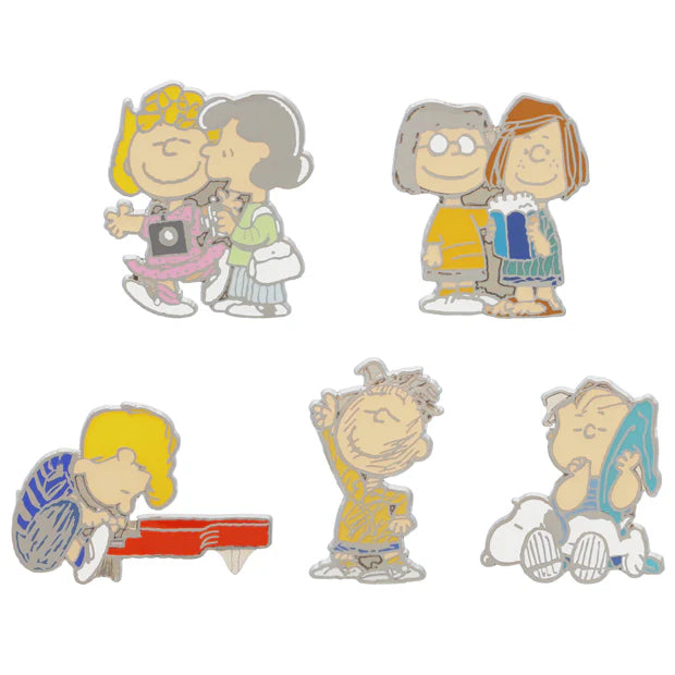 Universal Studios Japan | USJ PEANUTS Collectible Pin Badges Blind Box (10 Types)