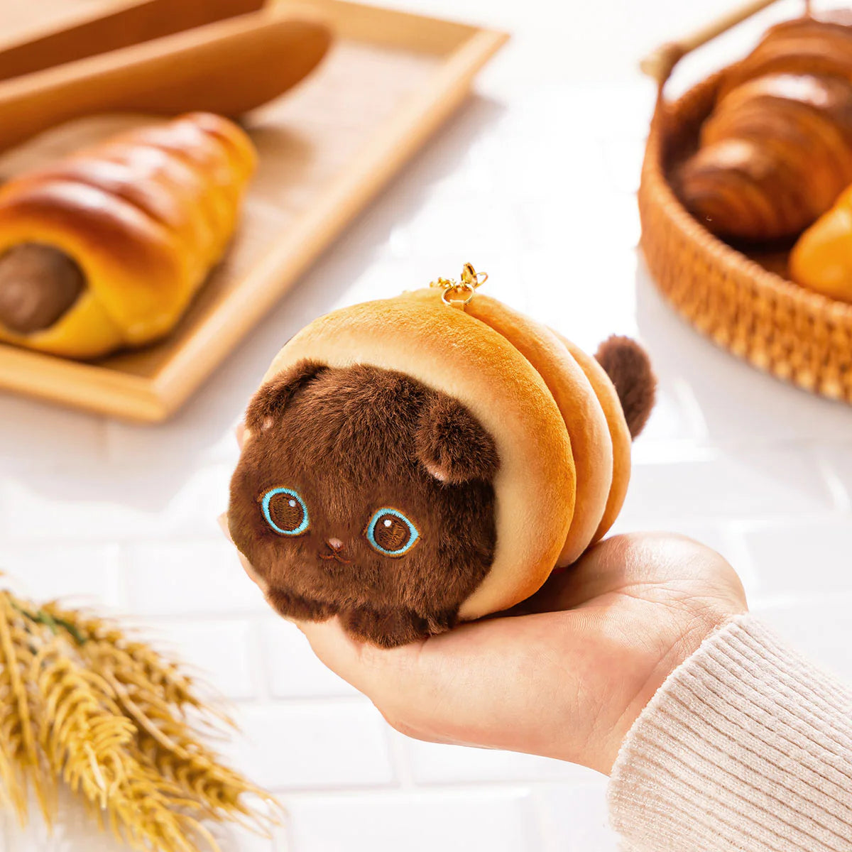 Mofusand | Mofusand Bakery Chocolate Cornet Meow Mascot Keychain