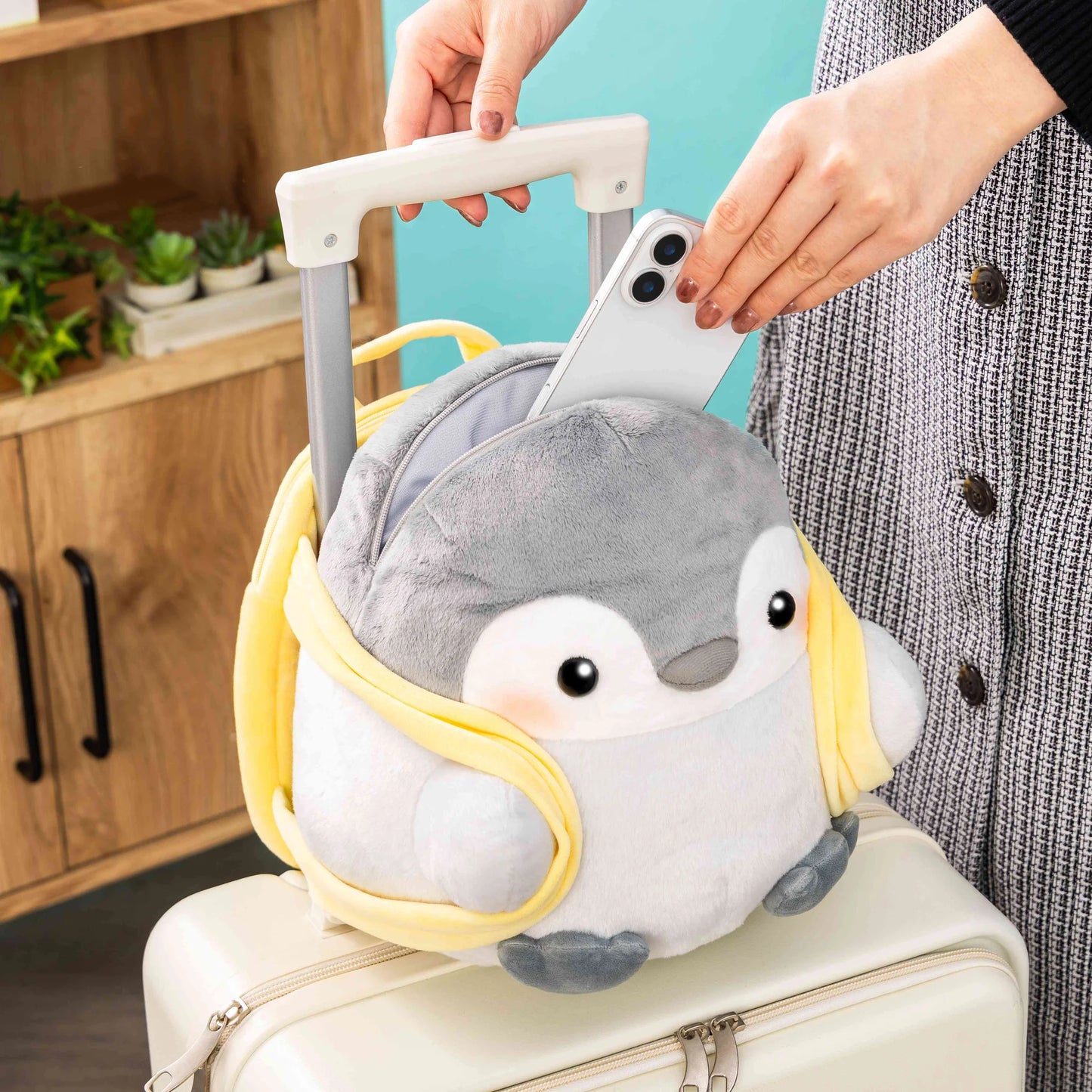 Koupen-Chan | Koupen-chan TV Anime “Going Out Together” Carry Case Plush Bag