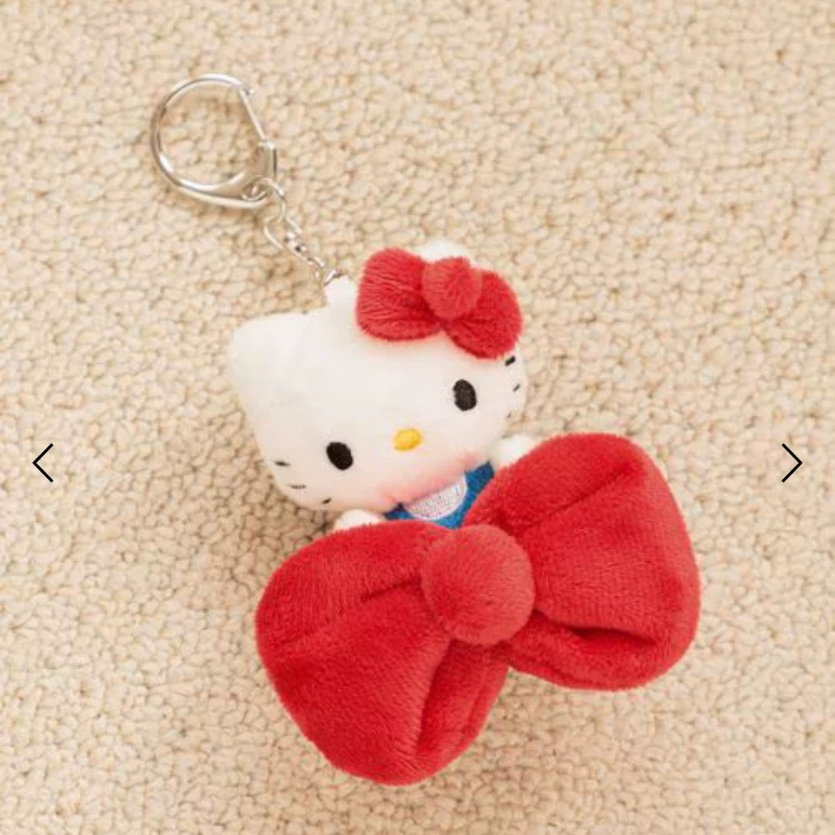 Sanrio | LOWRYS FARM me% x Sanrio Characters Hello Kitty Plush Keychain Ver.7