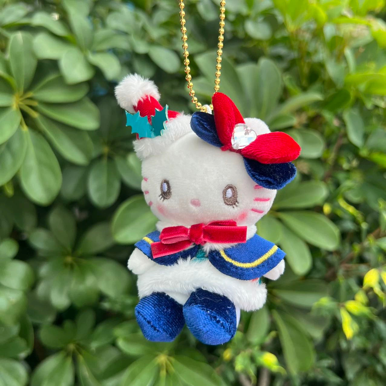 Universal Studios Japan | USJ Christams 2024 Hello Kitty Mascot Keychain