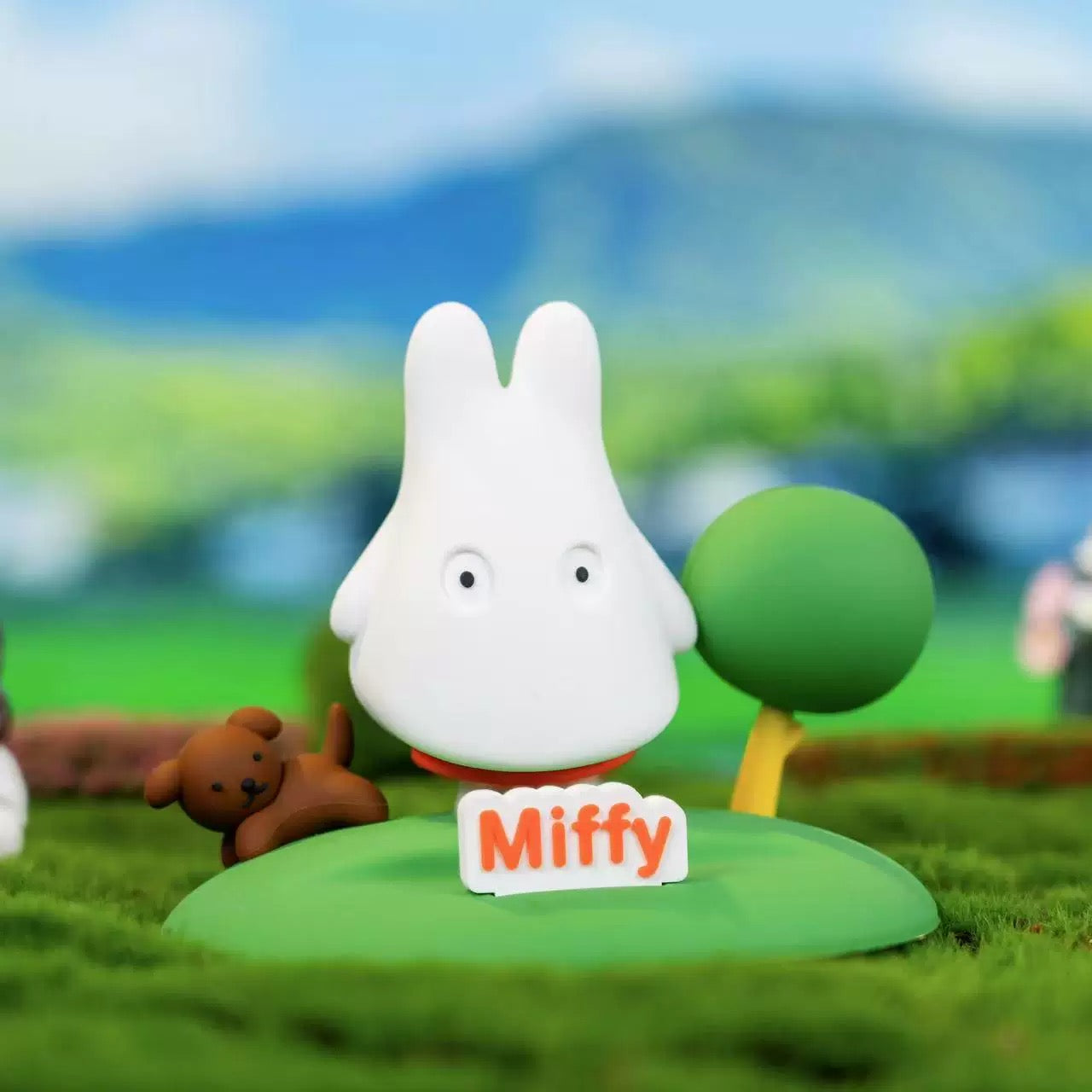 Miffy | Miffy "Four Season Theme" Display Phone Stand Blind Box