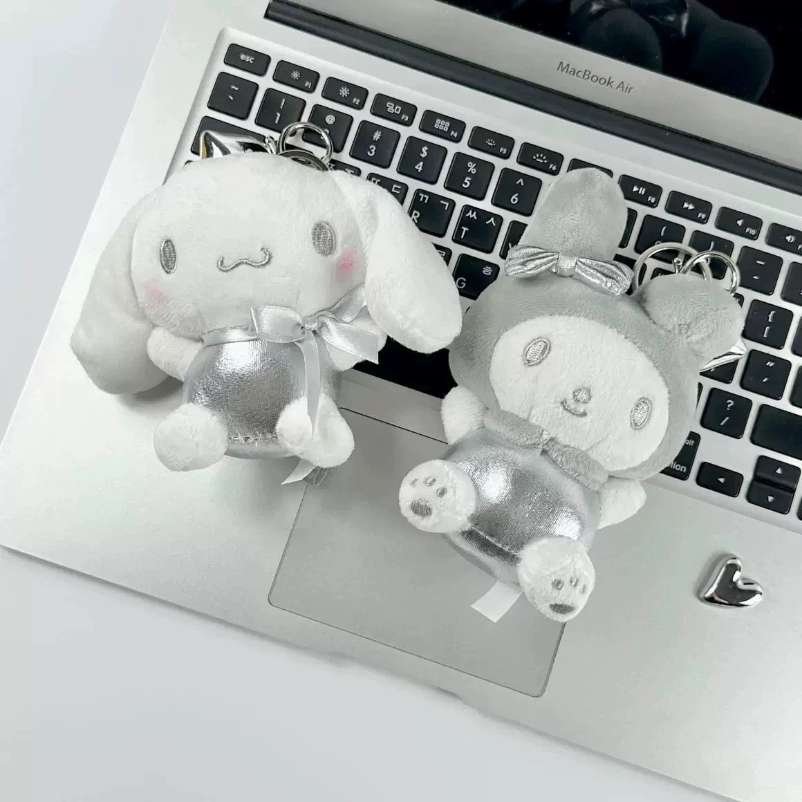 Sanrio Korea | Sanrio Silver Heart Backpack Keychain - 8cm