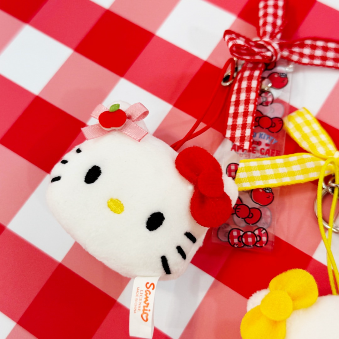 Sanrio Korea | Sanrio Apple Cafe Limited Mascot Phone Strap