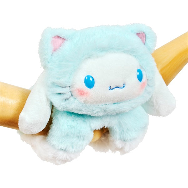 Sanrio | Hugging Cinnamoroll Plush Toy