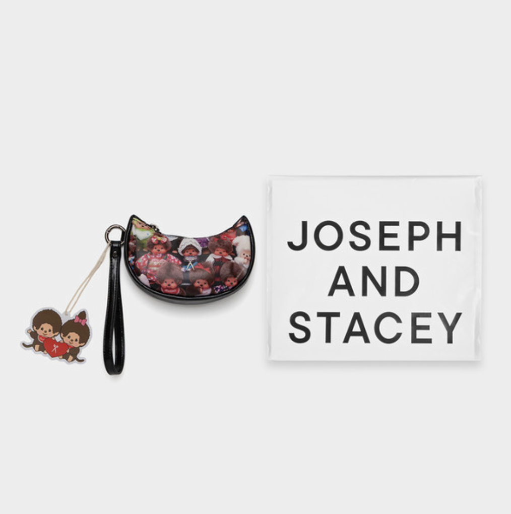 JOSEPH AND STACEY Bib Pouch Team Monchhichi Black