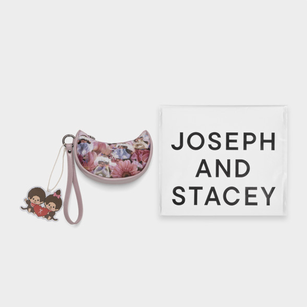 JOSEPH AND STACEY Bib Pouch Floral Monchichi Pink