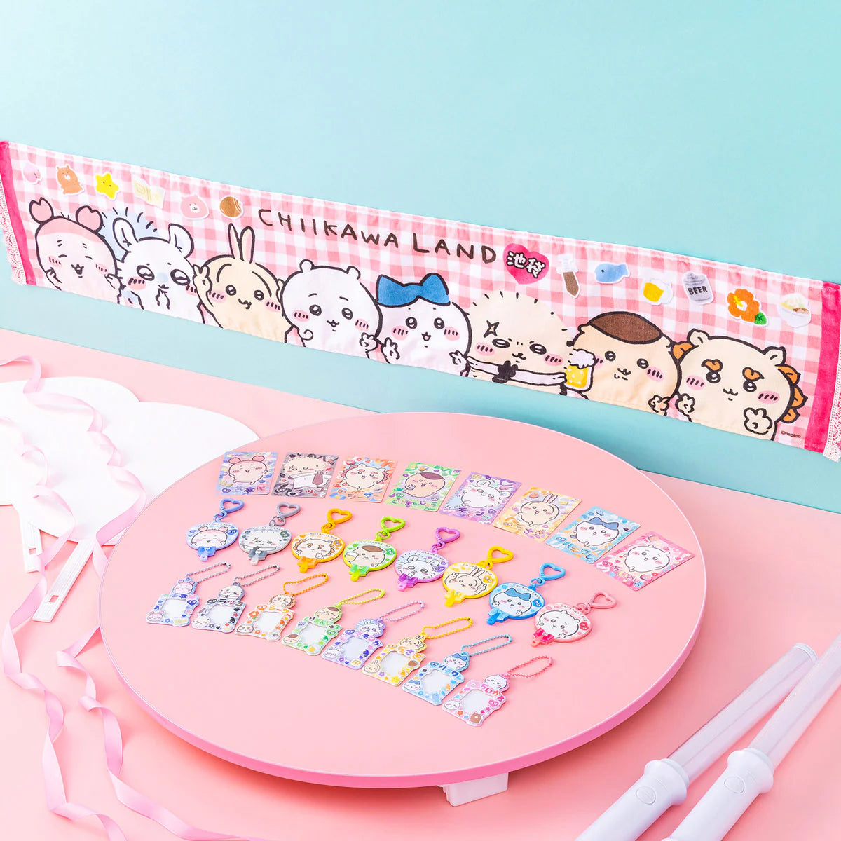Chiikawa | 'Chiikawa Go! IKEBUKURO Trading Mini Photo Holder Blind Box (All 8 Types)