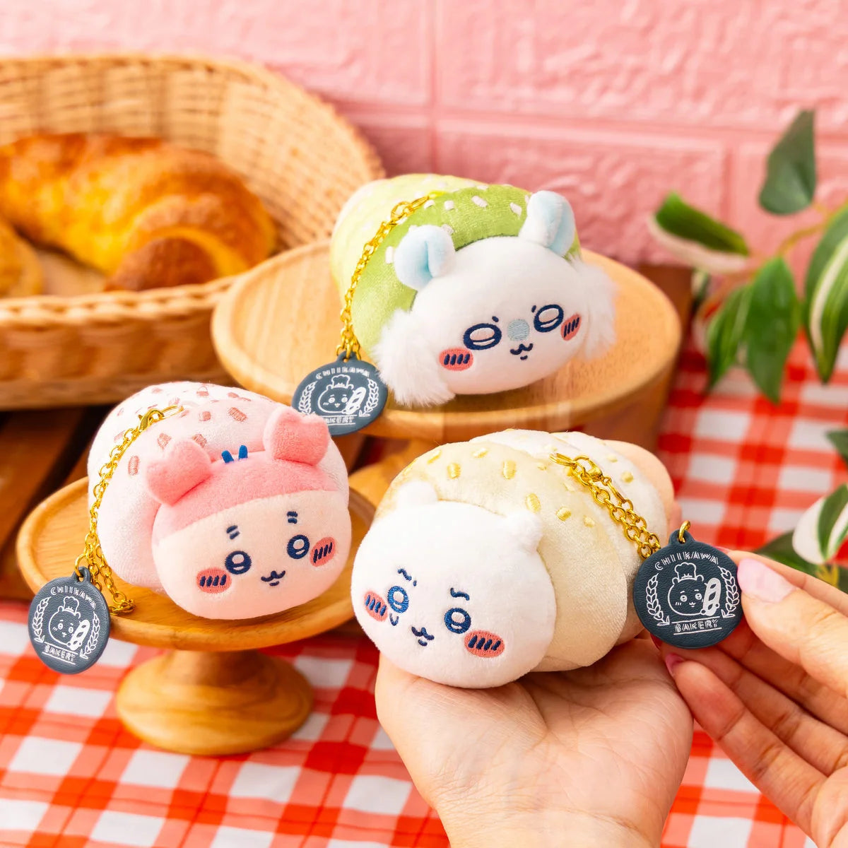 Chiikawa | 'Chiikawa Bakery Coronet Mascot - 04 Momonga