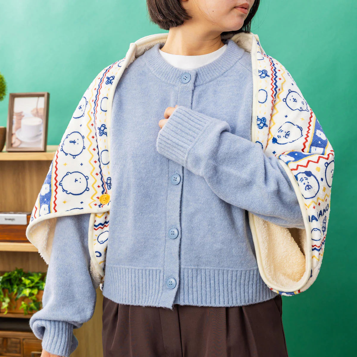 Nagano | Nagano Characters 3WAY Blanket with Warm Storage Pocket (Ivory)