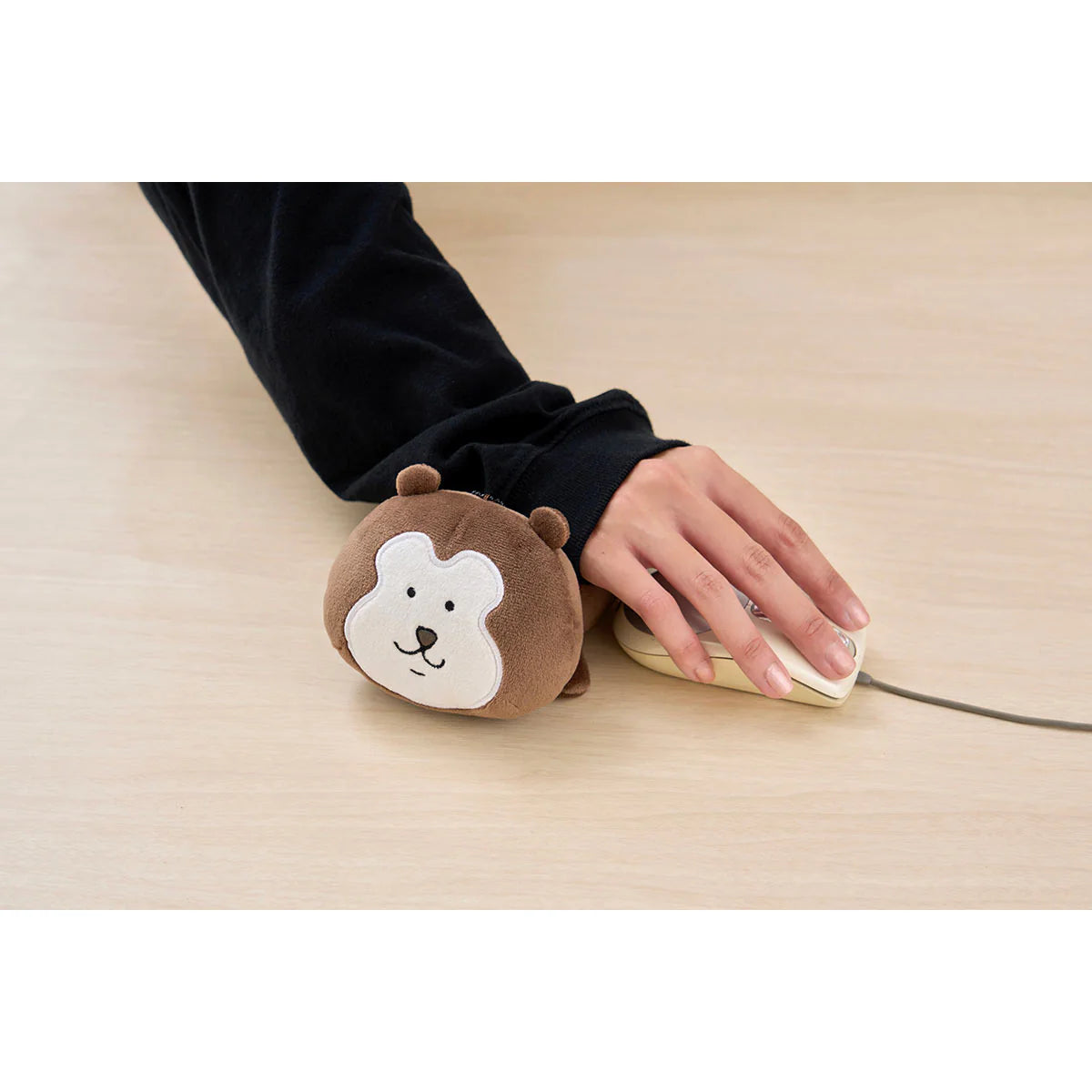 Nagano | Nagano Characters | Malay Bear Hand Pillow Mascot